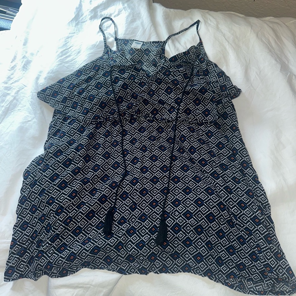 (Old Navy) Black & White Patterned Camisole